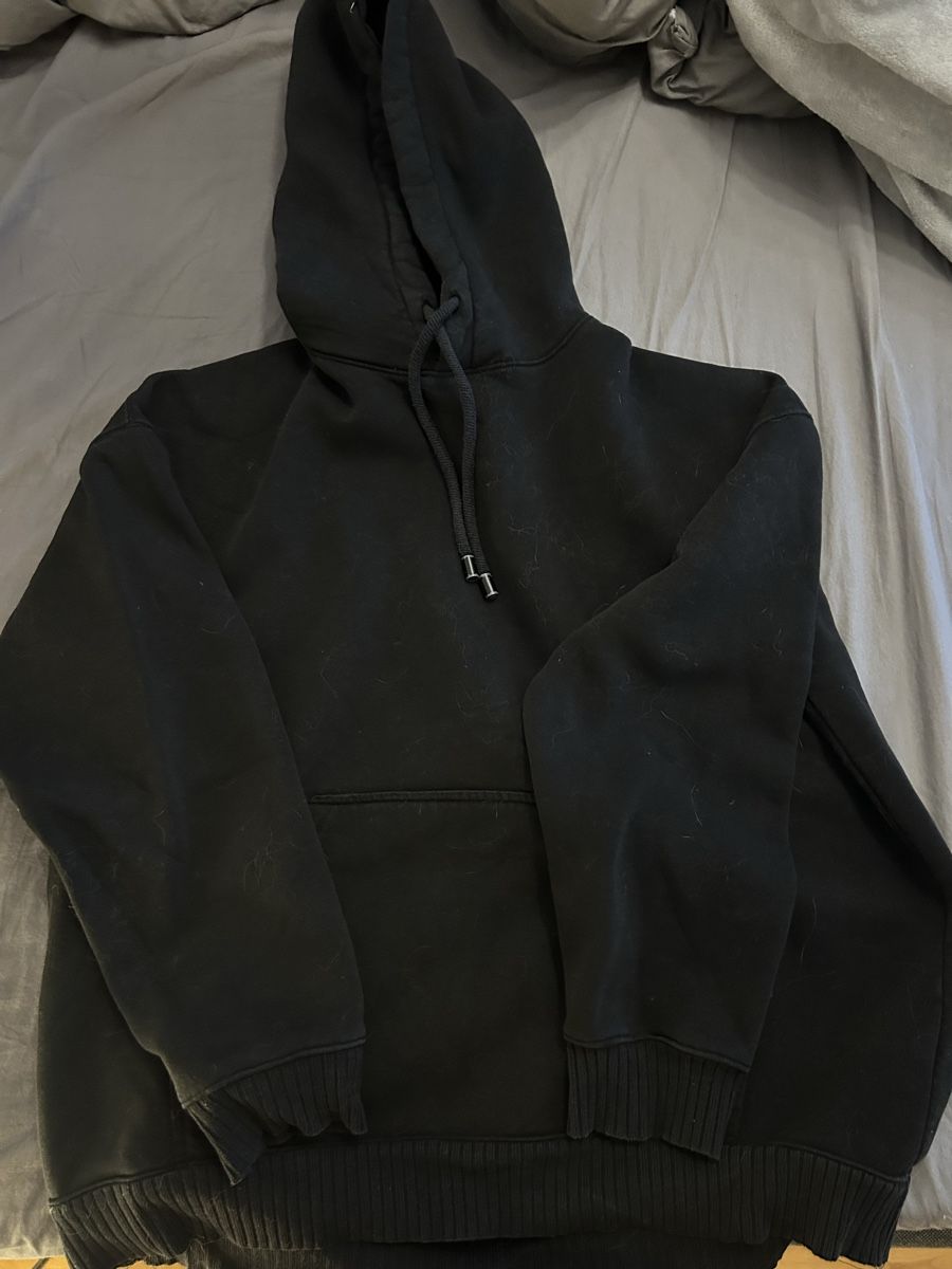 Zara Pulls & Sweat-shirts: Kapuzenpullover Zara schwarz Grösse S – Neuf (Voir description) à Uezwil par vanjast
