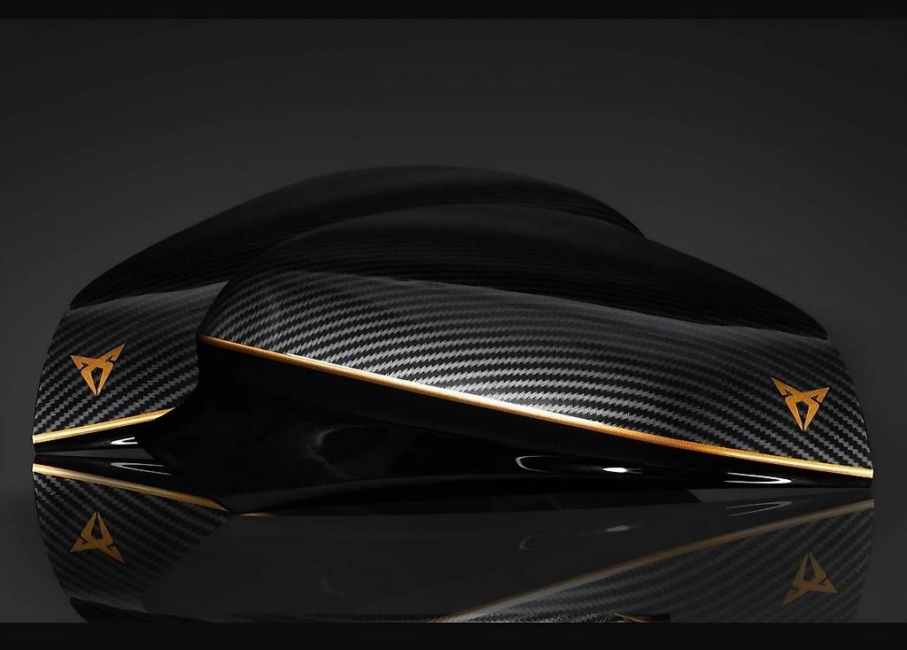 Tutti pezzi di ricambio auto: Carbon Spiegelkappen Neu – Usato da Sursee venduto da RSTrophy 2