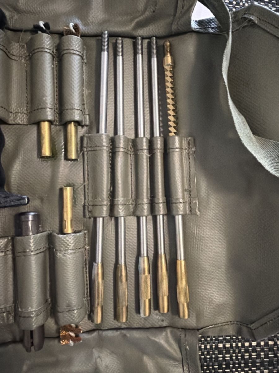 Schweizer Armee Uniformen: Putzzeug Sig Stgw 57 – Gebraucht aus Lausanne von Erion2015 3