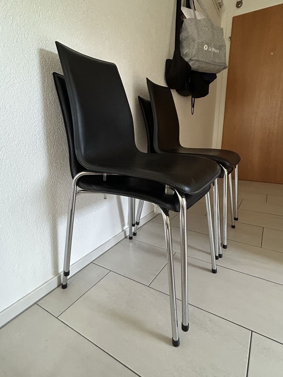 Sedie: 4 Esszimmerstühle schwarz – Usato da Alterswil FR venduto da kat_cfw8 6