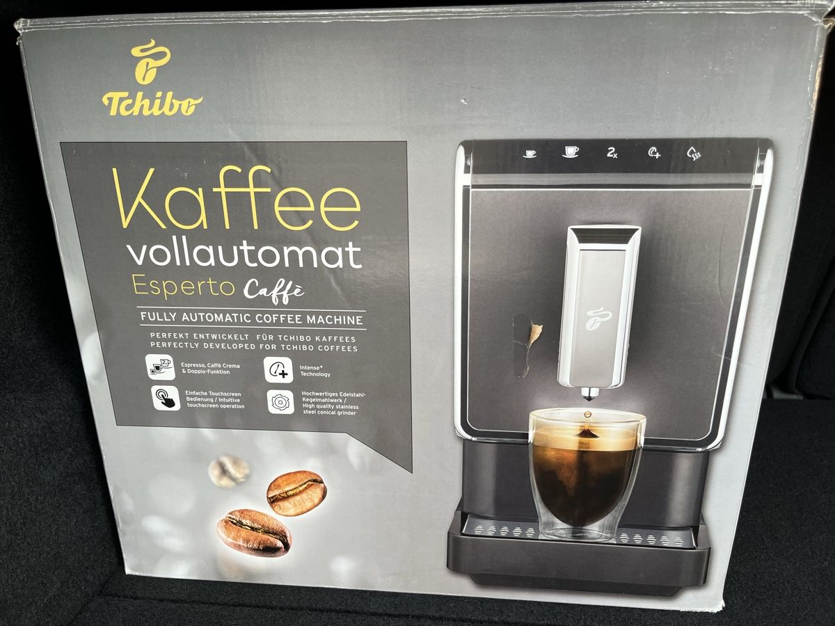 Machines à café & Machines à expresso: Kaffe Vollautomat – Défectueux à Rorschach par St.Galler01