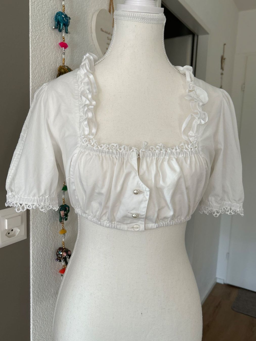 Krüger Camicette: Krüger Manufaktur Dirndlbluse weiss Gr.36 – Usato da Brunnen venduto da Nala2929 2