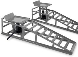 2 x PKW Auffahrrampen mit Wagenheber 2T