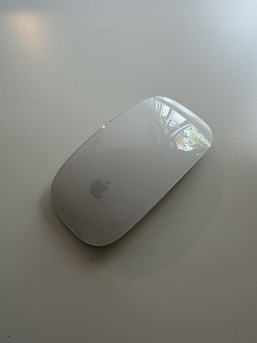 Apple Maus: Apple Magic Mouse kabellos weiss – Gebraucht aus Freienstein von lk90