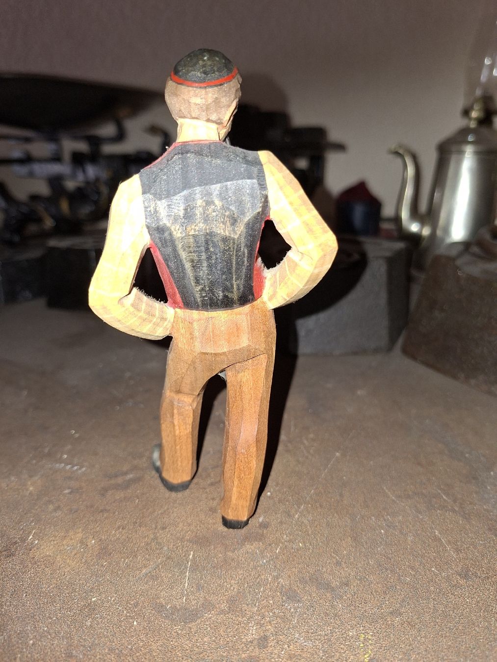 Statuette: Geschnitzte Figuren – Usato da Horboden venduto da hasel555 5