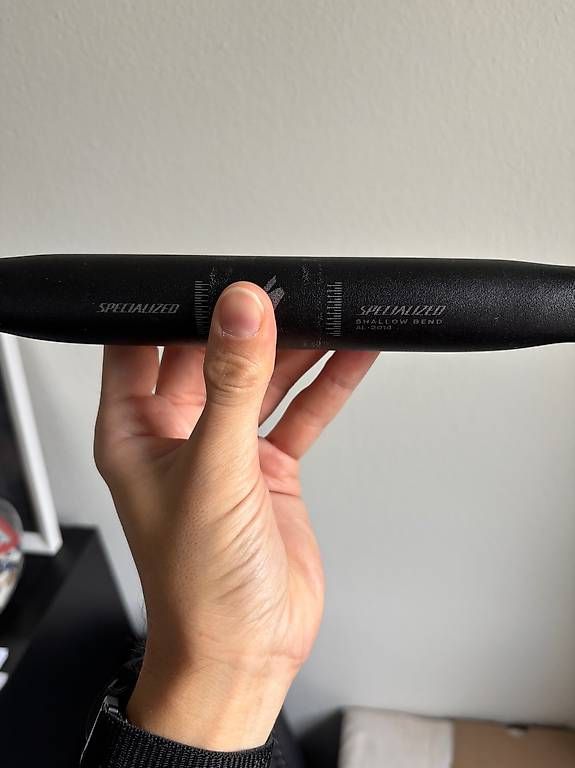 Specialized Pièces détachées: Guidon Specialized Shallow Bend AL 42mm – D'occasion à Neuchâtel par gol_nqf6 1