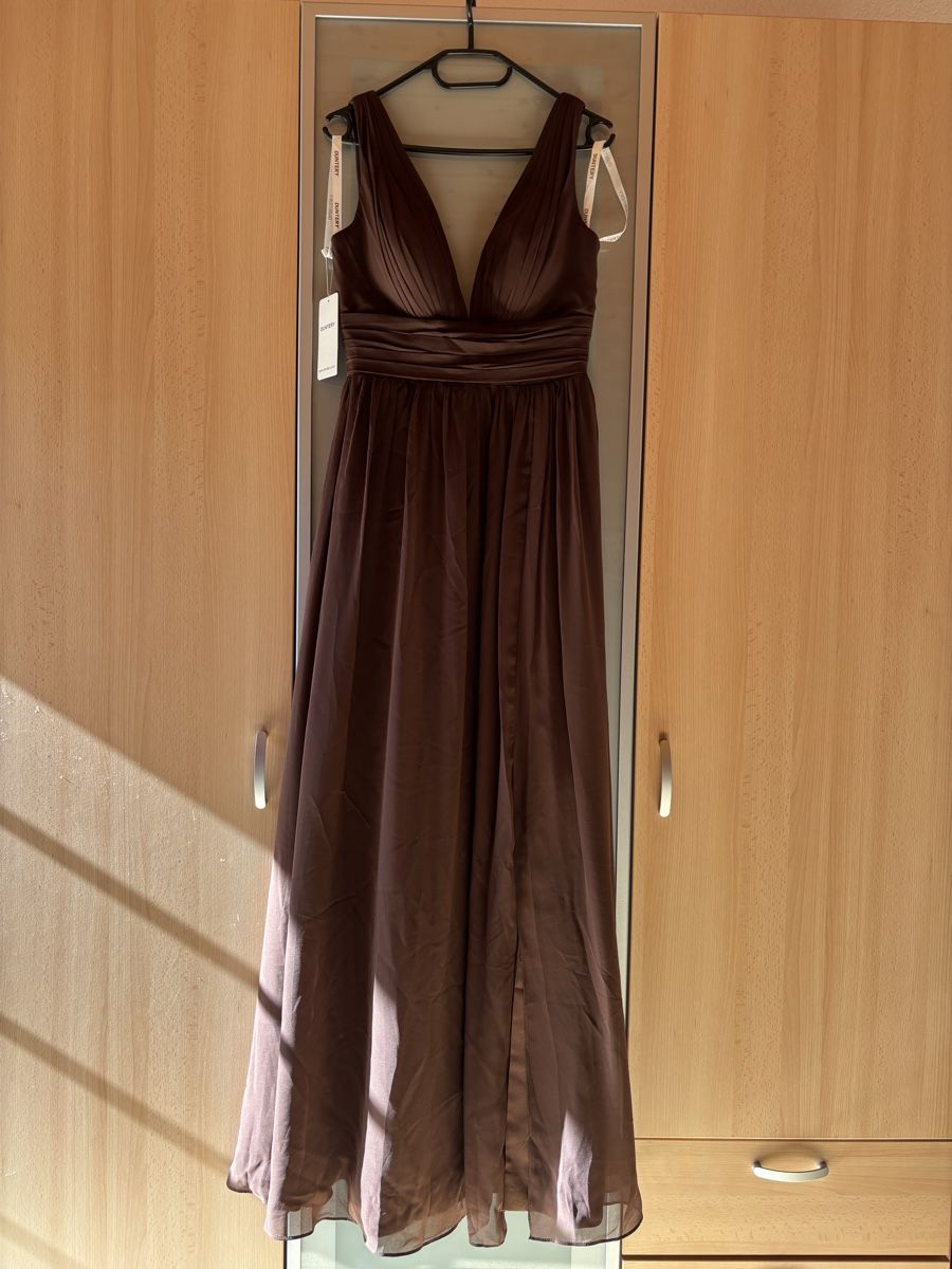 Kleider: Abendkleid braun – Neu und originalverpackt aus Blatten b. Naters von ali_85cz 3
