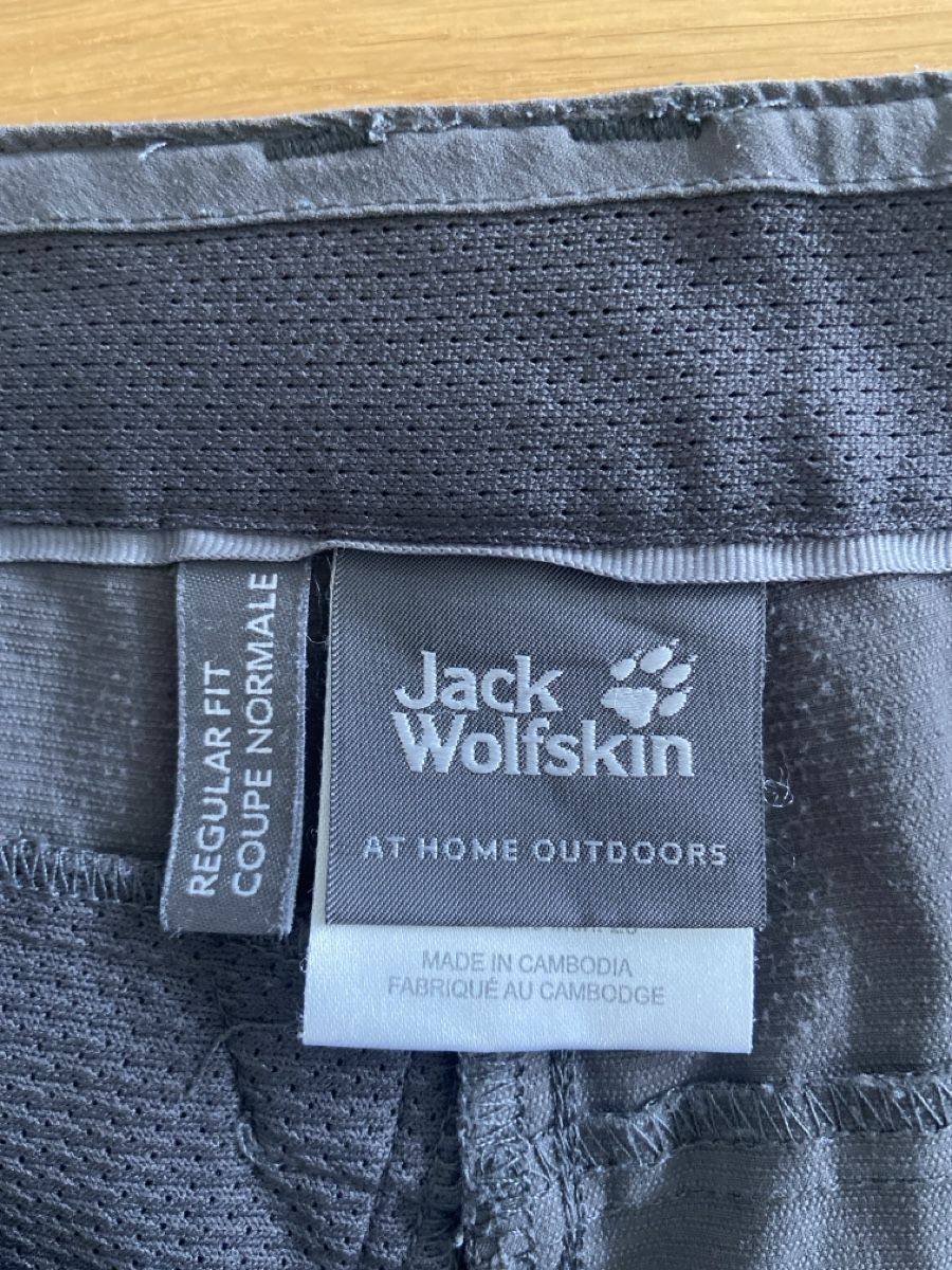 Jack Wolfskin Pantaloni: Jack Wolfskin Caprihose Gr. 38 Grau – Usato da Sisseln AG venduto da XBL-Rotstein 5