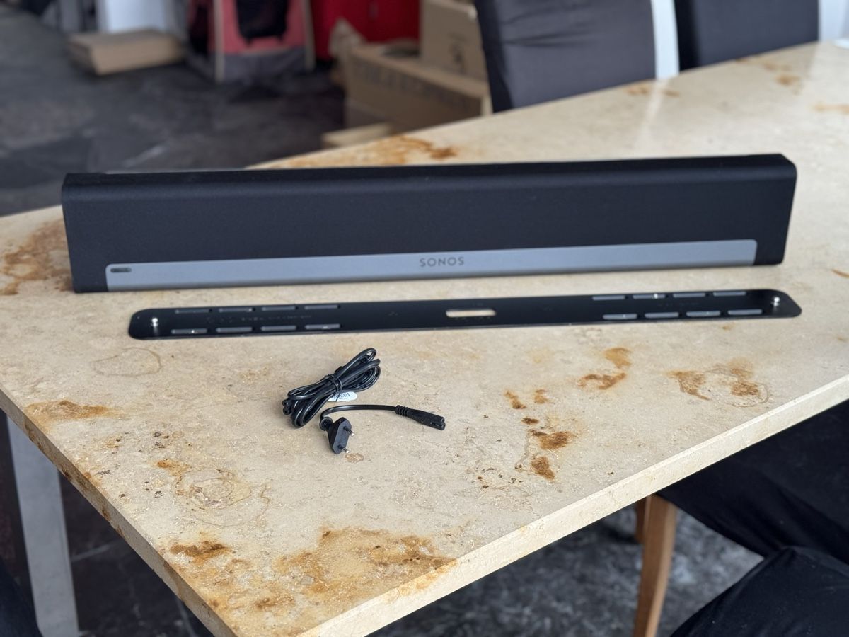 Sonos Lautsprecher: Sonos Playbar – Gebraucht aus Unterseen von