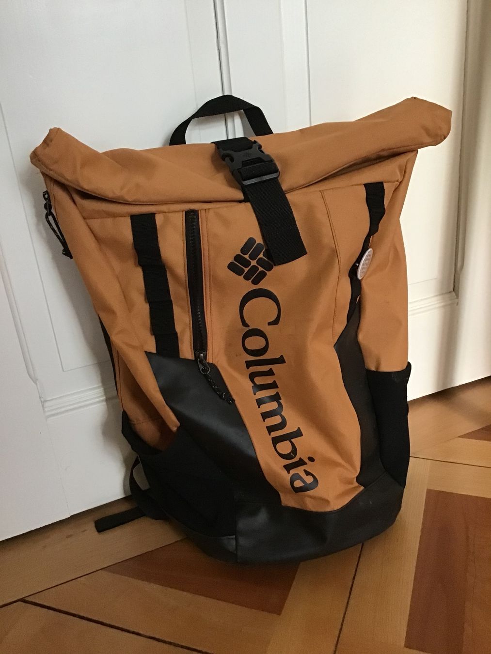 Columbia Zaini: Columbia Rucksack - 25 L Rolltop Daypack – Usato da Baden venduto da cel_twh9 1