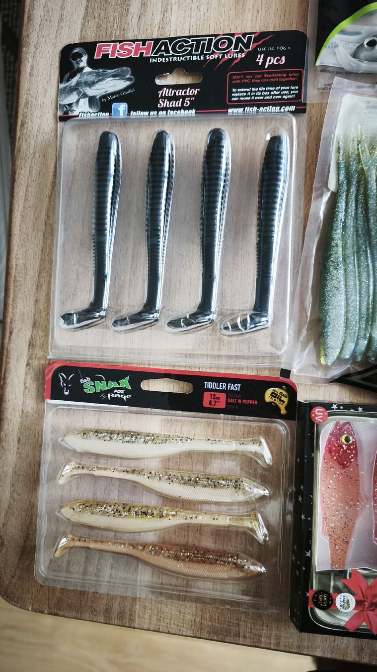 Daiwa Köder: Fettes Gummiset nur Markenware Fox Rage Daiwa etc.  – Neu und originalverpackt aus Sarnen von sebalant 3