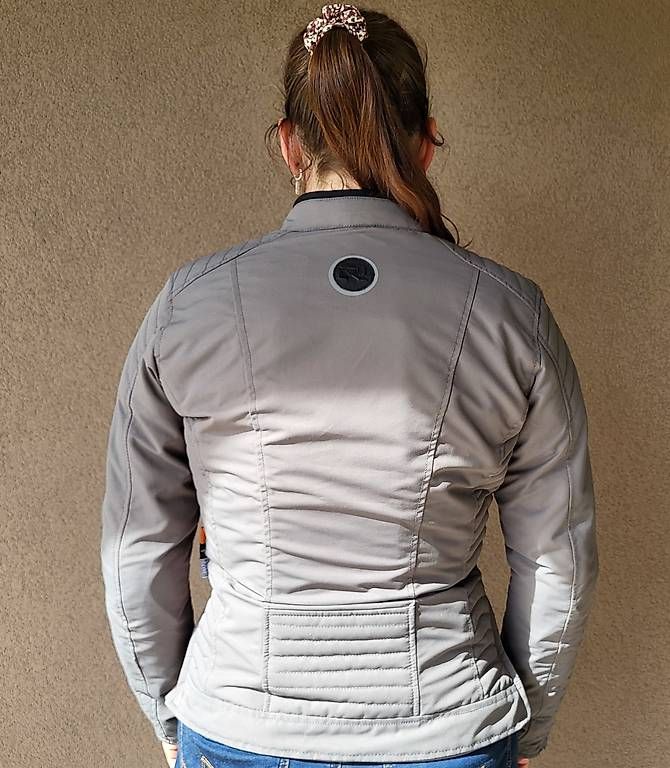 Giacche: Veste Moto Richa Lausanne textile jacket – Usato da Cossonay-Ville venduto da reg_6ym6 2