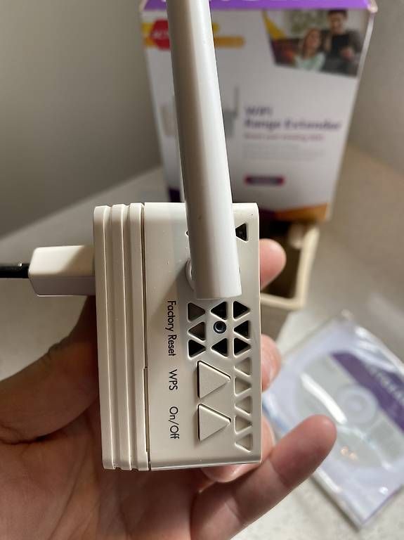 WiFi: Wifi range extender  – Usato da La Chaux-de-Fonds venduto da analucie 3
