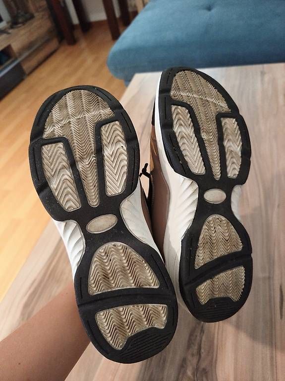 Chaussures femmes: Turnschuhe – D'occasion à Kaisten par lys_zzy8 3