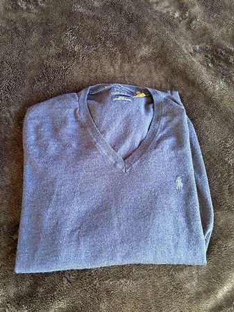 Pull Polo Ralph Lauren bleu marine col V  Taille L