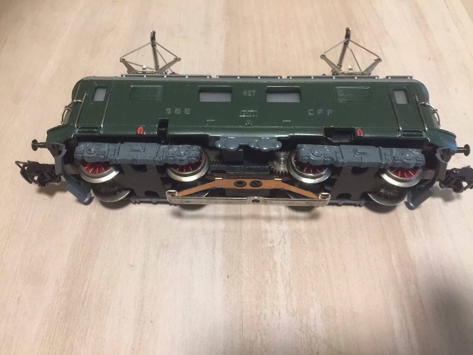 Märklin Modellini di ferrovie: Lokomotive Märklin SBB CFF 427 – Usato da Bolligen venduto da Astrophysiker06 6