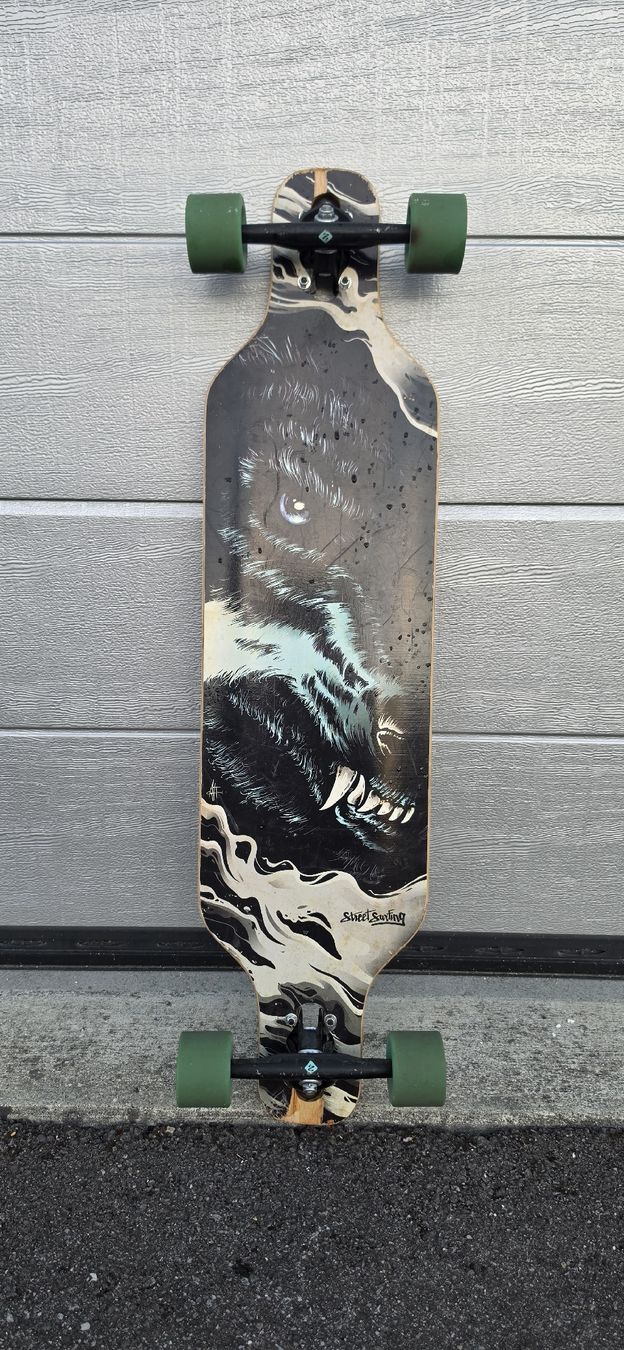 Skateboards: Longboard – D'occasion à Oberentfelden par Trudette2020 1