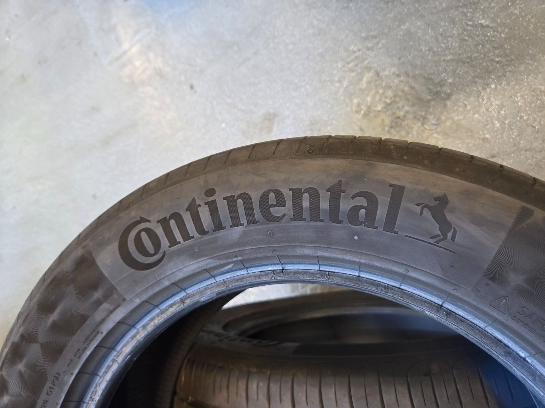 Pneumatici & Ruote complete: 235 / 55 R 17  W  XL   CONTINENTAL – Usato da Fischbach-Göslikon venduto da Emanuel.Bardhi 4