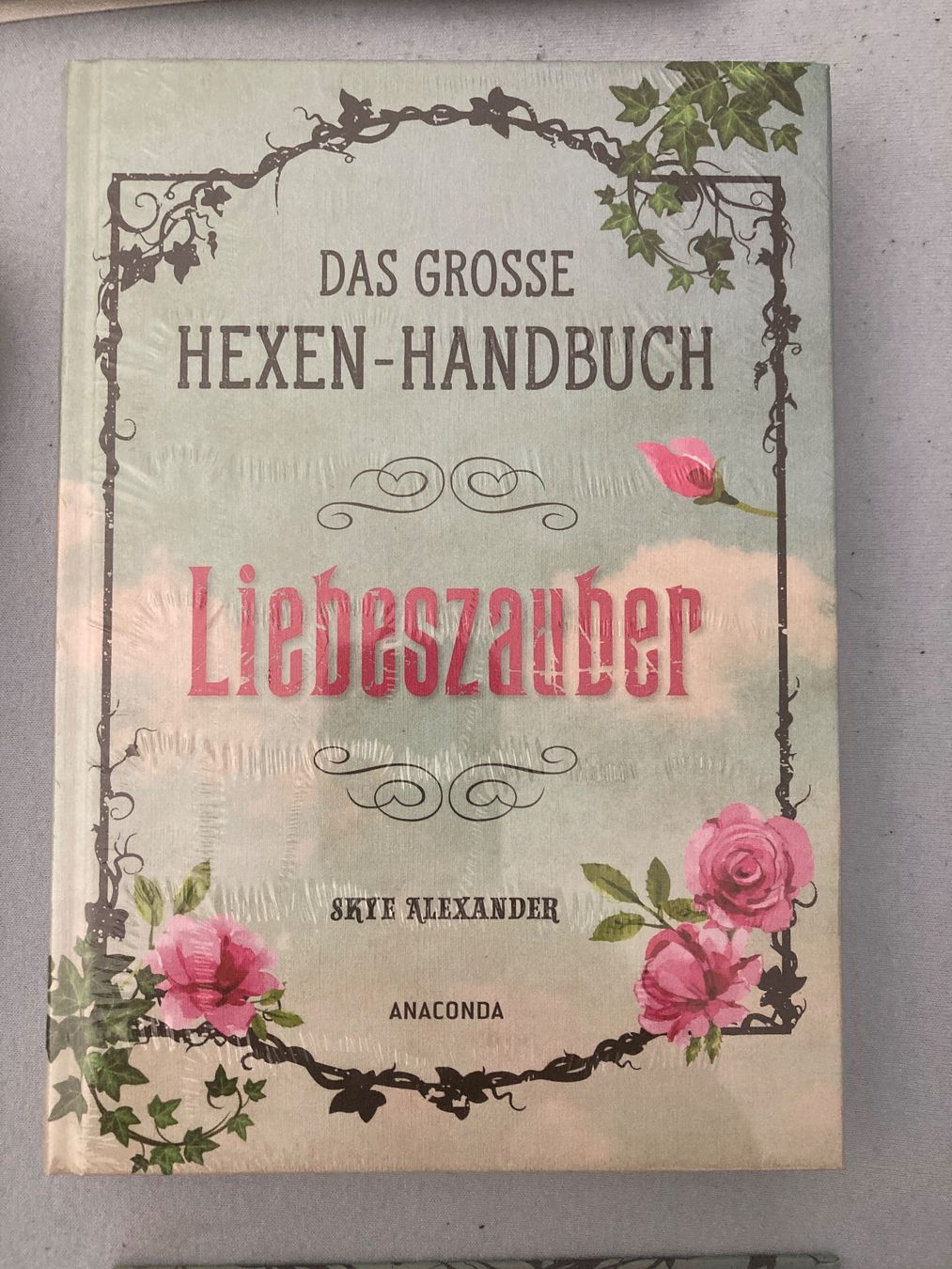 Livres: NEU /eingeschweisst LIEBESZAUBER Buch – Neuf avec emballage d'origine à Urtenen-Schönbühl par magentamoon