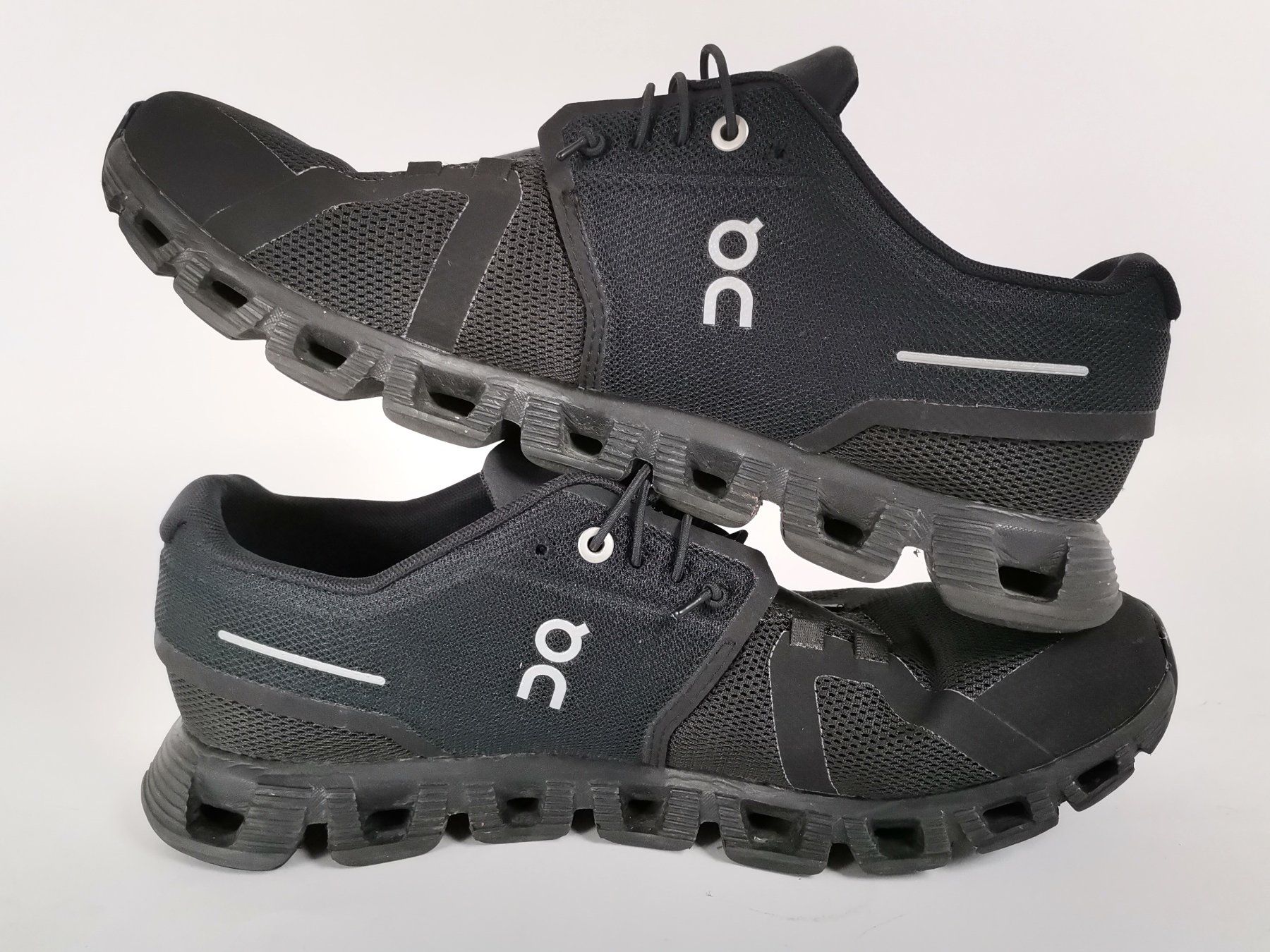 On Herrenschuhe: ON Cloud Laufschuh – Gebraucht aus Schaffhausen von Restwert_SH 3