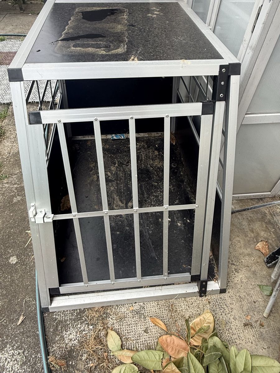 Cucce & Letti: Hunde box – Nuovo (secondo la descrizione) da Wynau venduto da Ziegler_Secondhand 1