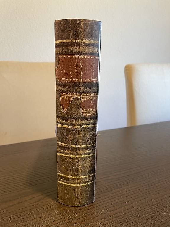 Libri: Buchattrappe – Usato da Tobel venduto da rob_95 2