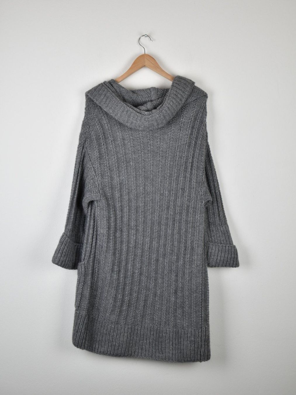 Massimo Dutti Giacche: Massimo Dutti Strickjacke Gr.L, grau – Nuovo (secondo la descrizione) da Nürensdorf venduto da 2ND_STORY 2