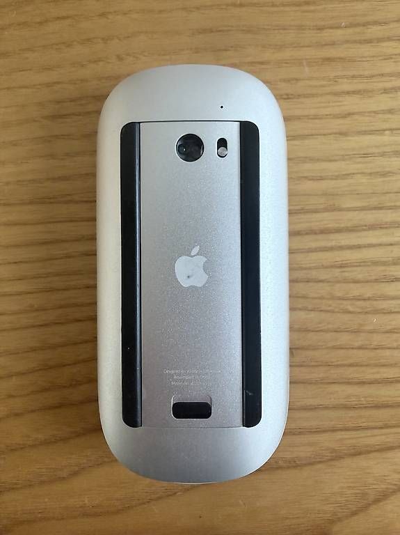 Apple Mouse: Apple Magic Mouse OVP inkl. – Nuovo (secondo la descrizione) da Schaffhausen venduto da seb_jhm6 1