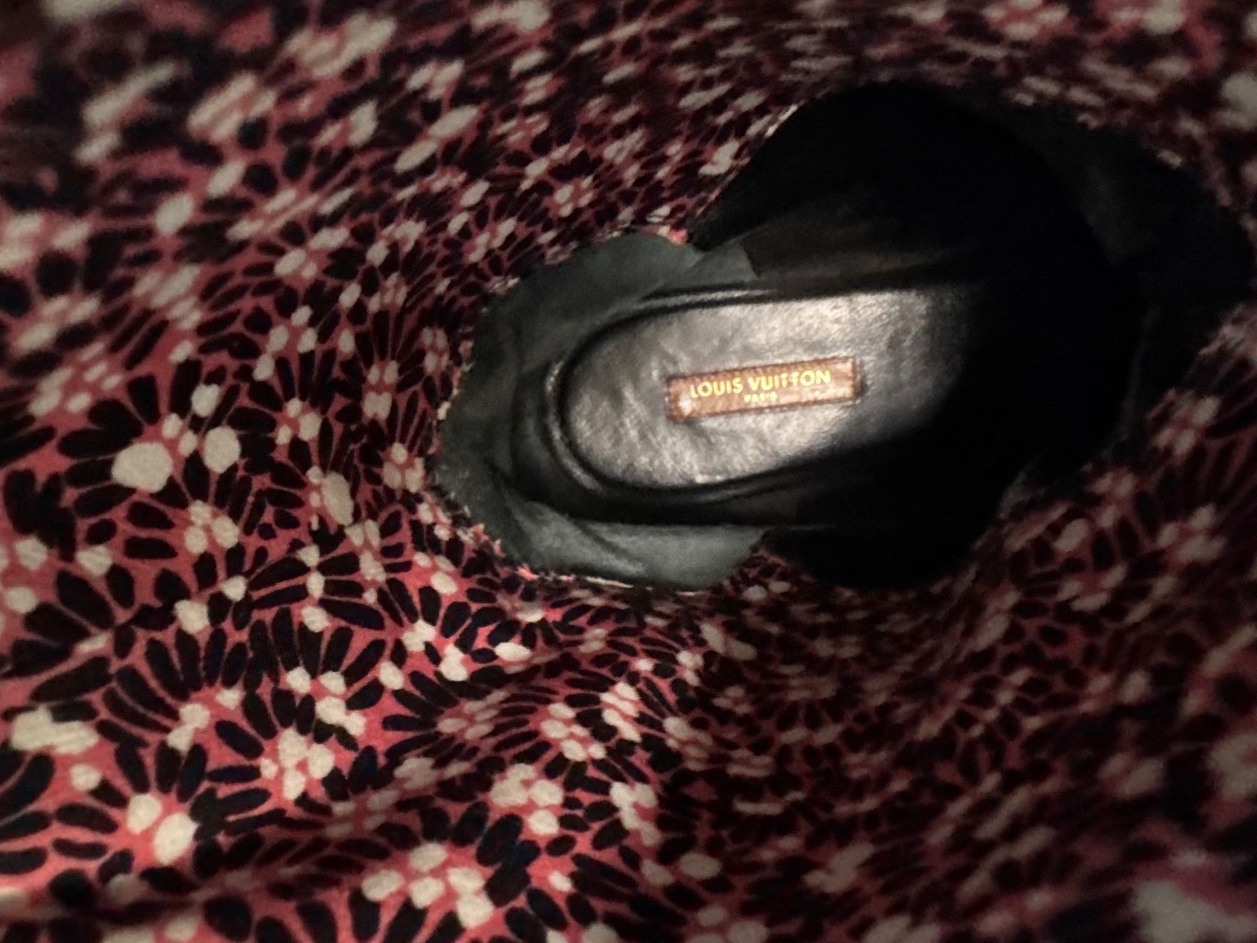 Damenschuhe: LOUIS VUITTON COWBOY boots – Gebraucht aus Les Geneveys-sur-Coffrane von LVMM 4