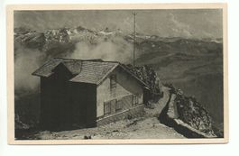 ALPTHAL Berghaus auf dem Mythen