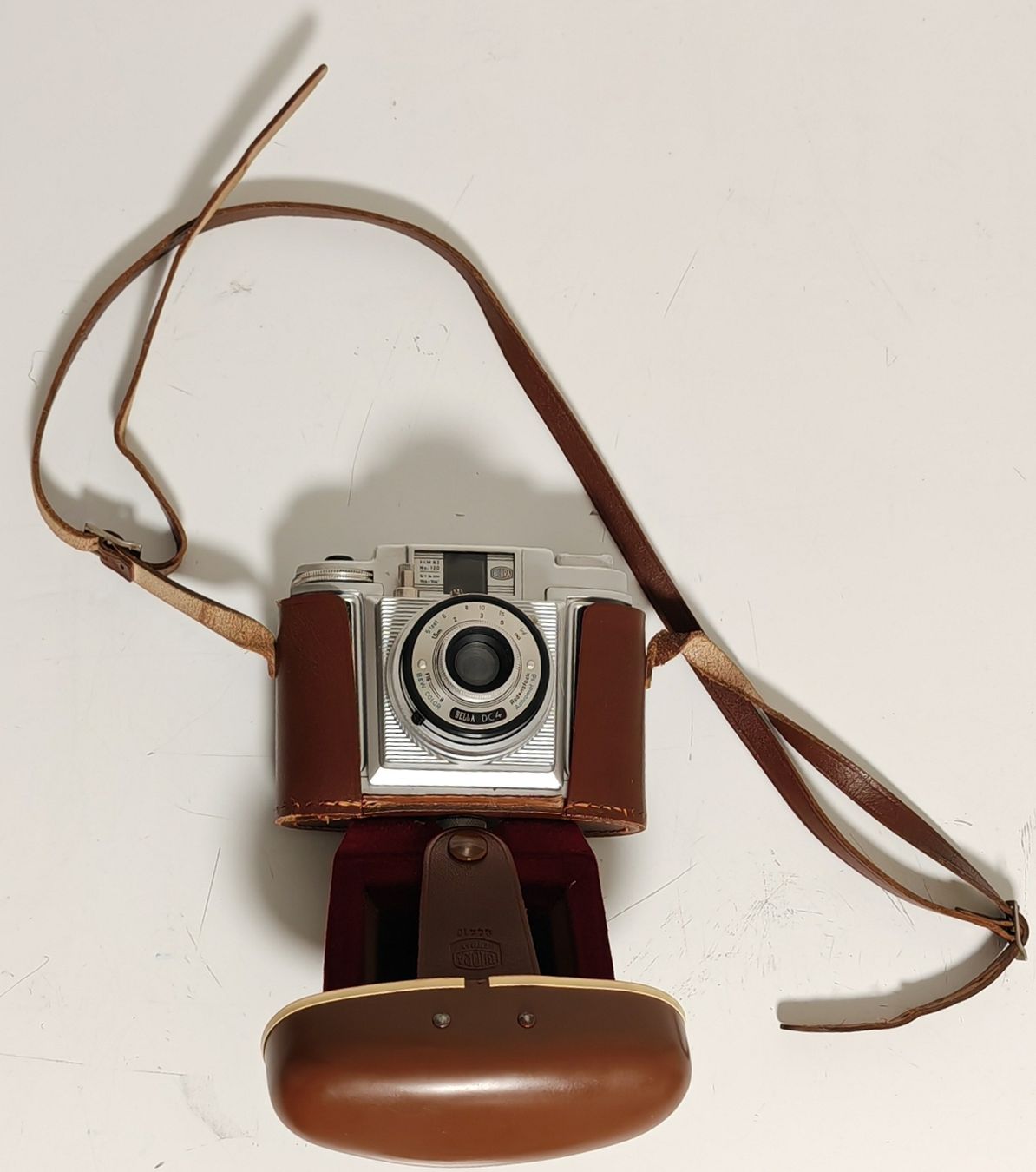 Fotocamera: Bilora Bella DC4 Kamera mit Tasche, Vintage – Usato da Rheinsulz venduto da Dred 3