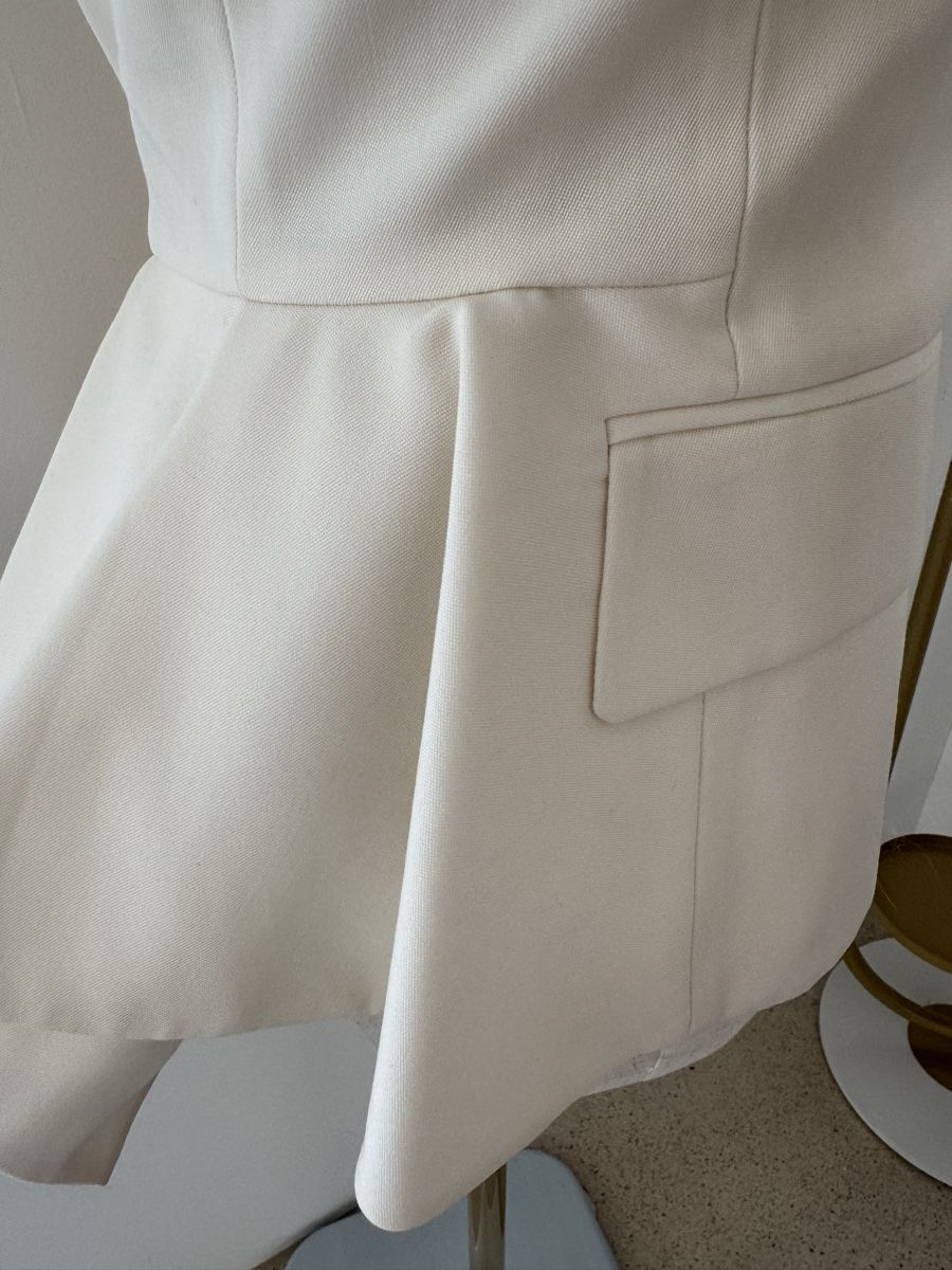 Alexander Mcqueen Giacche: Alexander McQueen Blazer weiss – Nuovo (secondo la descrizione) da Zürich venduto da di_archive 8