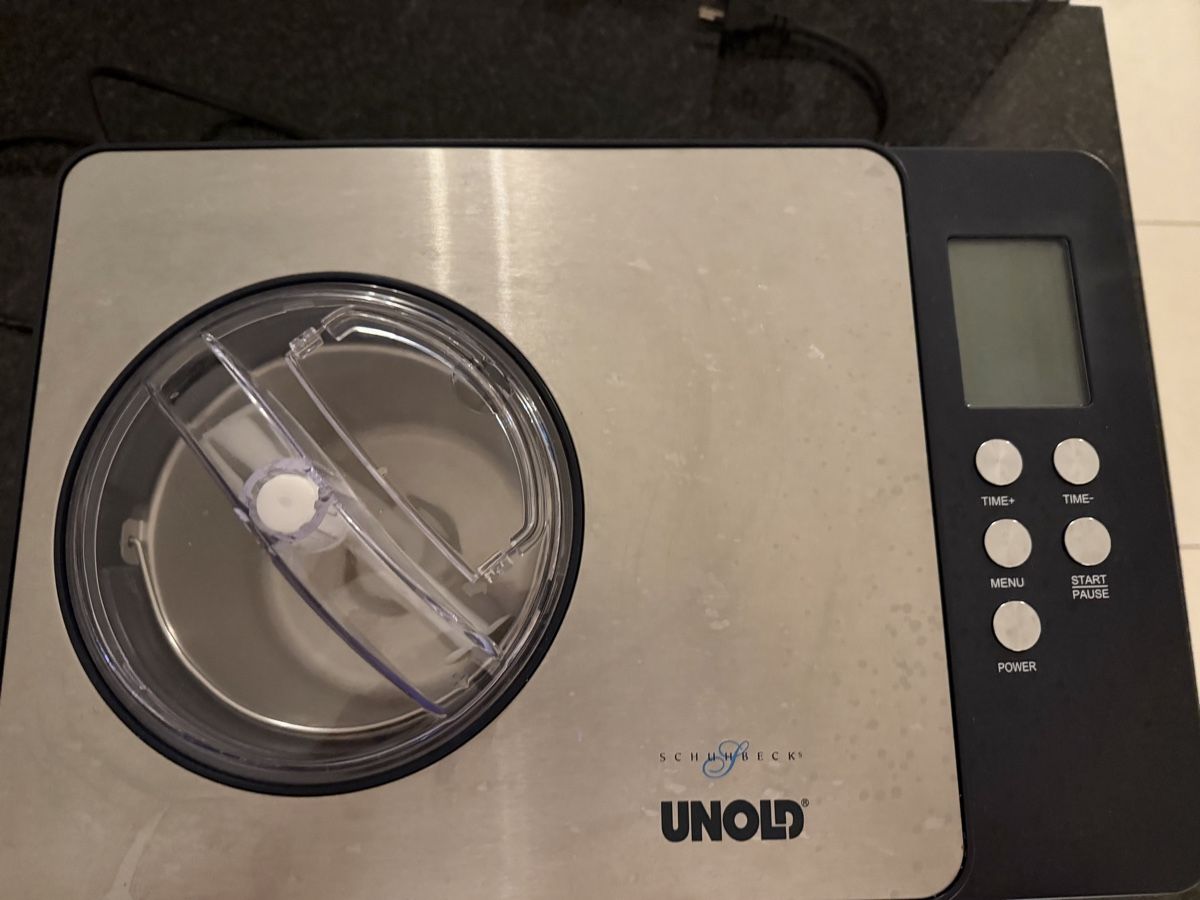 Appareils de cuisine: UNOLD Schuhbeck Eismaschine 48818 mit Kompressor + Eis-Bibel – D'occasion à Münchwilen AG par Dobby24 5