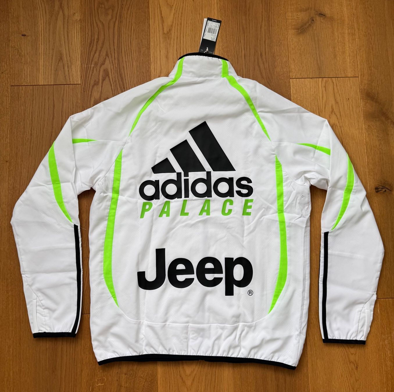 Kleiderpakete: Juventus X Palace – Neu (gemäss Beschreibung) aus Dielsdorf von nicolicious 1