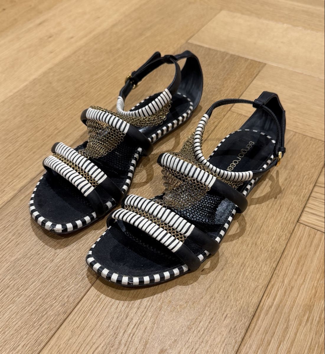 Sergio Rossi Scarpe da donna: Sergio Rossi Sandalen in Grösse 35.5 – Usato da Schwyz venduto da Fabio_P_CH