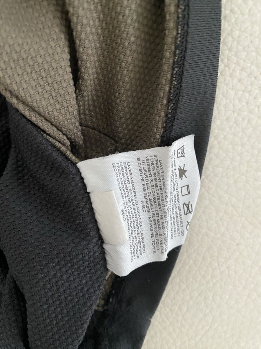 Nike Leibchen & Hosen: Nike Trikot – Gebraucht aus Opfikon von Luis144 7