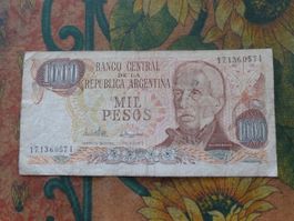 ARGENTINE  1000  Pesos  Billet