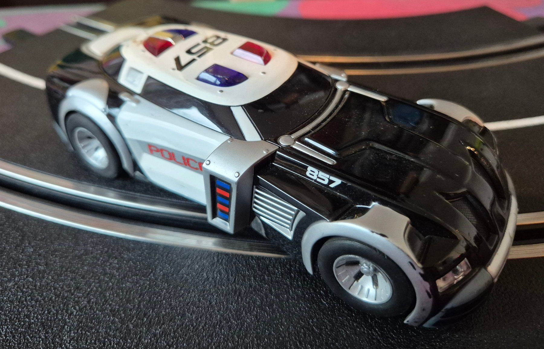 Carrera Piste: Carrera Digital 132 Car Force Raptor – Usato da Ennetbürgen venduto da Perlen01 1