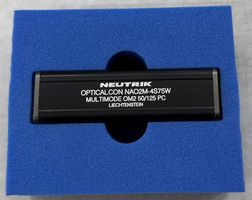 Neutrik OptiaclCON NAO2M-4S75W Verbinder