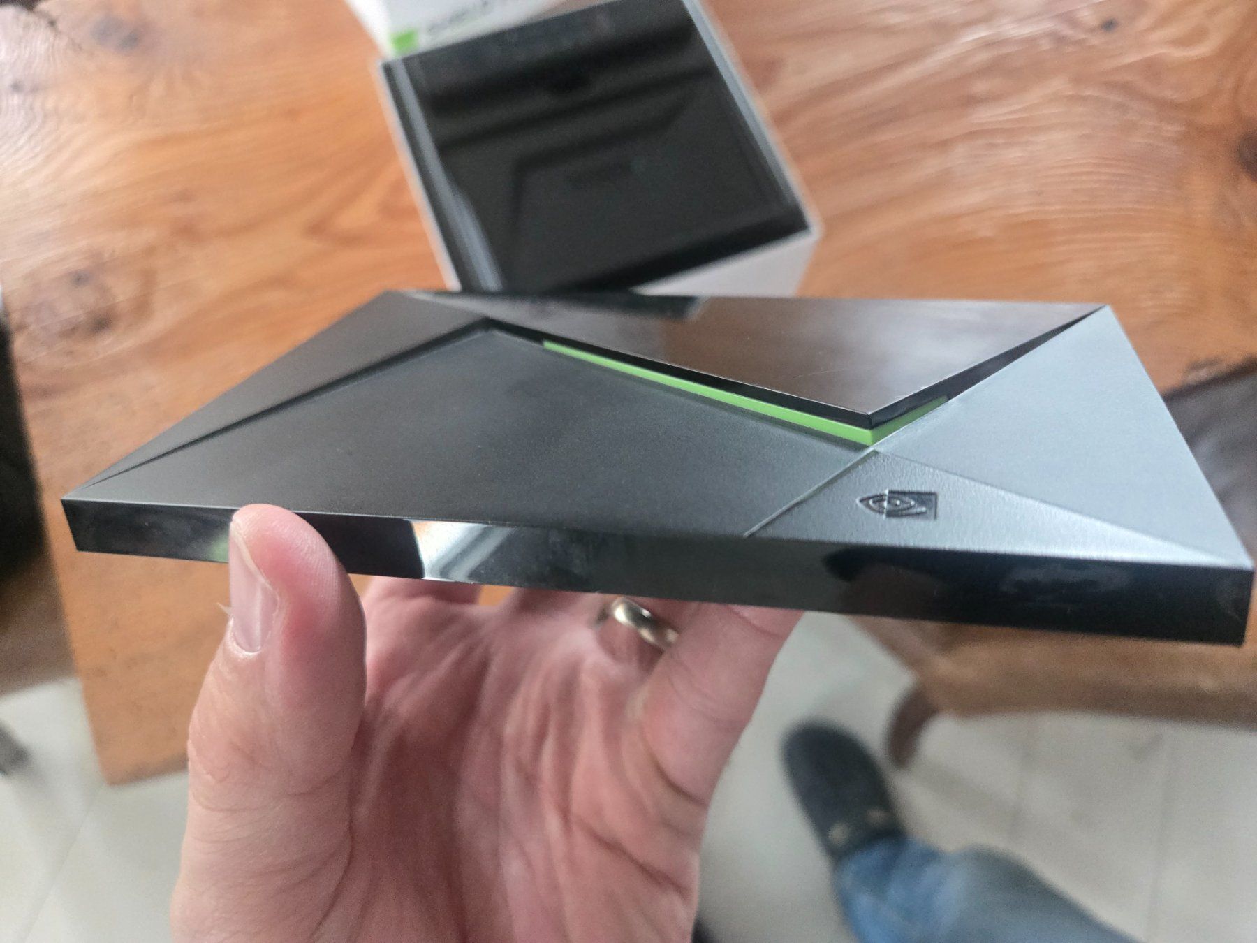 Nvidia Systèmes audio & multimédias: NVIDIA SHIELD TV Pro (4K HDR) – D'occasion à Crémines par Blakedrake 2