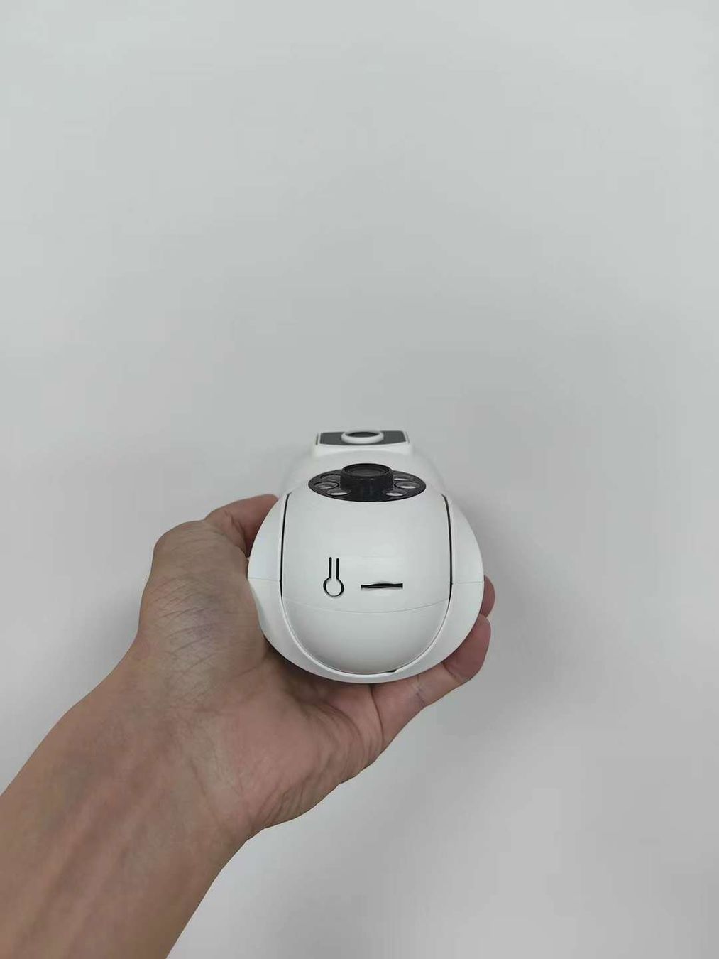 Videocamere: IP Kamera iCam365 APP Dual Lens E27 4MP, Gratis Memory 32G – Nuovo e nell'imballaggio originale da Zuchwil venduto da Beppe_25.3 3