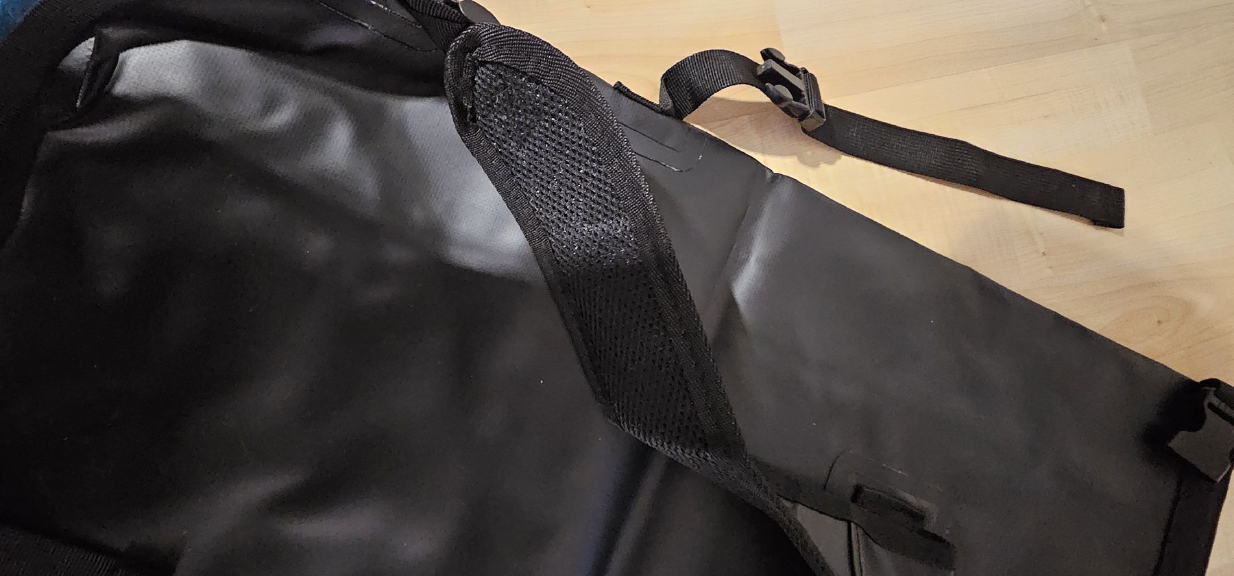 Zaini: Waterproof Bag Rucksack 25l – Nuovo (secondo la descrizione) da Büttikon AG venduto da PAM120319 4