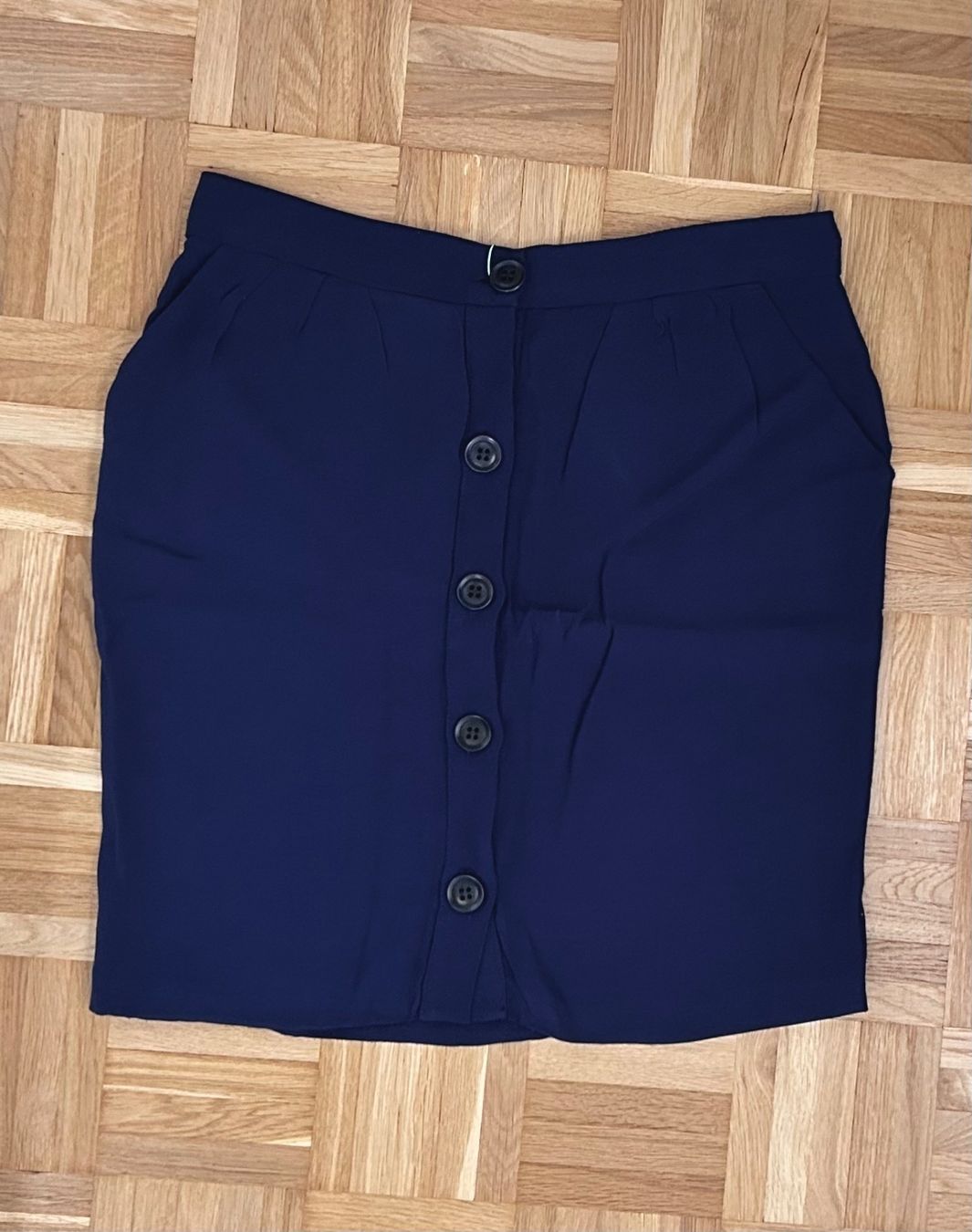 Gonne: Jupe bleue, Bel Air, taille M – Usato da Carouge GE venduto da Emilynette 3