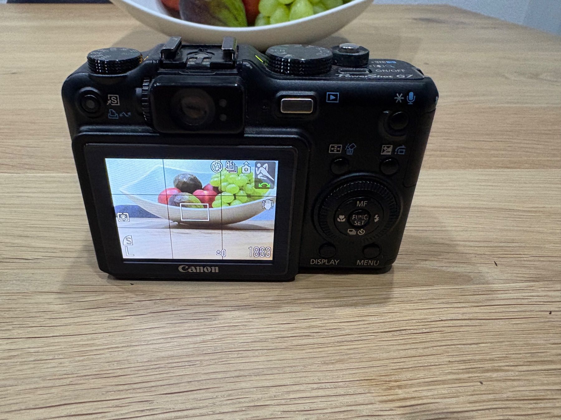 Canon Fotocamera: Canon PowerShot G7: Kompaktkamera mit Zubehör – Usato da Lausen venduto da sen_jm7c 1