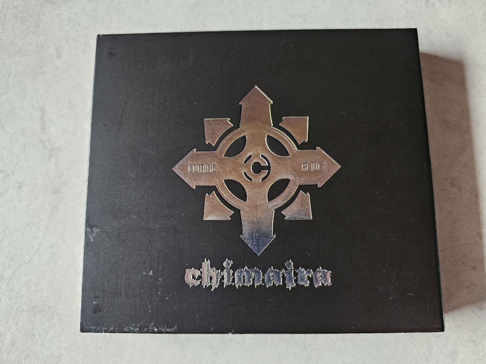 CD: Chimaira  -  Coming Alive  /  3 Disc Edition / CD + 2 DVD's – Usato da Schneisingen venduto da backstore24