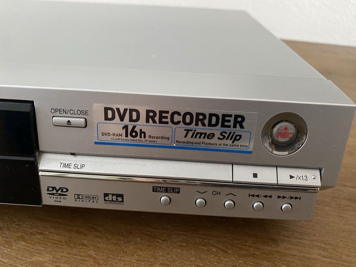 Panasonic Systèmes audio & multimédias: Panasonic DVD Recorder – D'occasion à Winterthur par Jacca 3