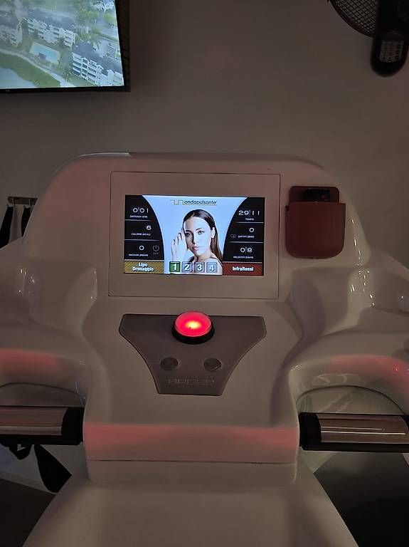 Alle Maschinen: VACUGYM – Gebraucht aus Lugano von inf_96g9 4