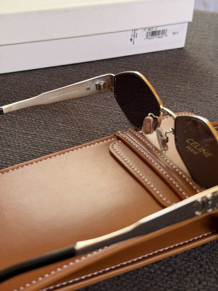 Celine Brillen & Gläser: Sonnenbrille CELINE – Neu (gemäss Beschreibung) aus Lichtensteig von tar_rg8w 3