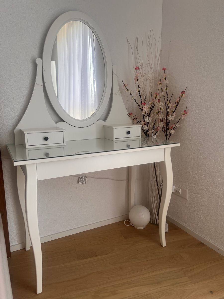 Ikea Tavoli da trucco: Ikea Schminktisch – Usato da Pfäffikon ZH venduto da Restore-Me 3