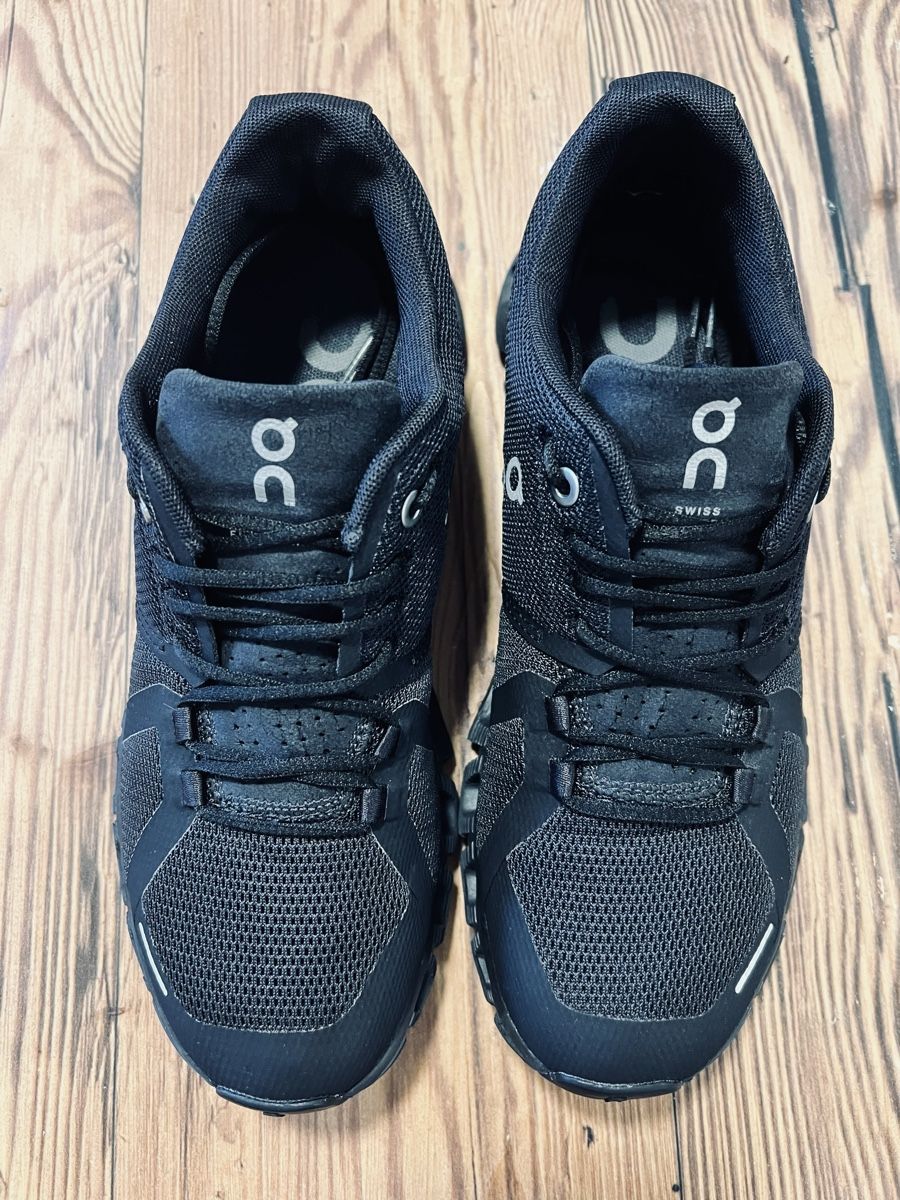 On Scarpe da donna: On Cloud Laufschuhe, Grösse 38, Schwarz – Usato da Scuol venduto da ricos81 3